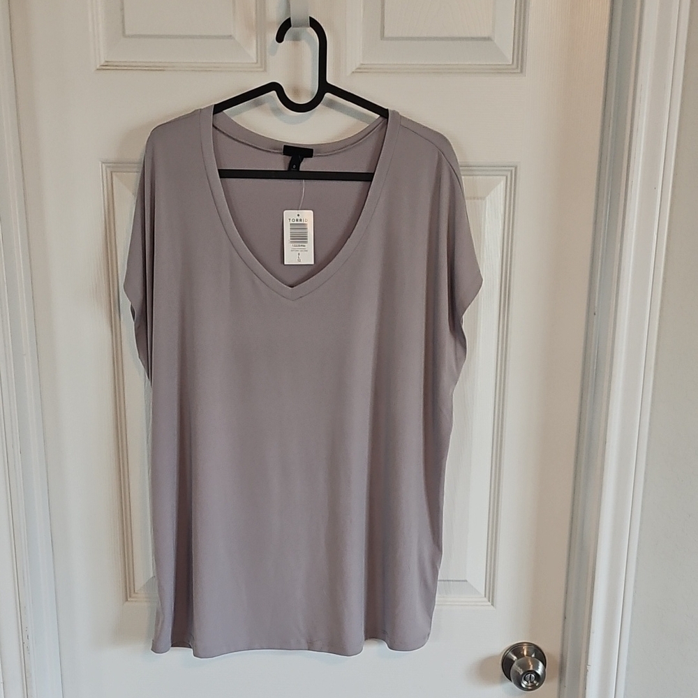 Torrid Grey Relaxed Short Sleeve Blouse Sz 12